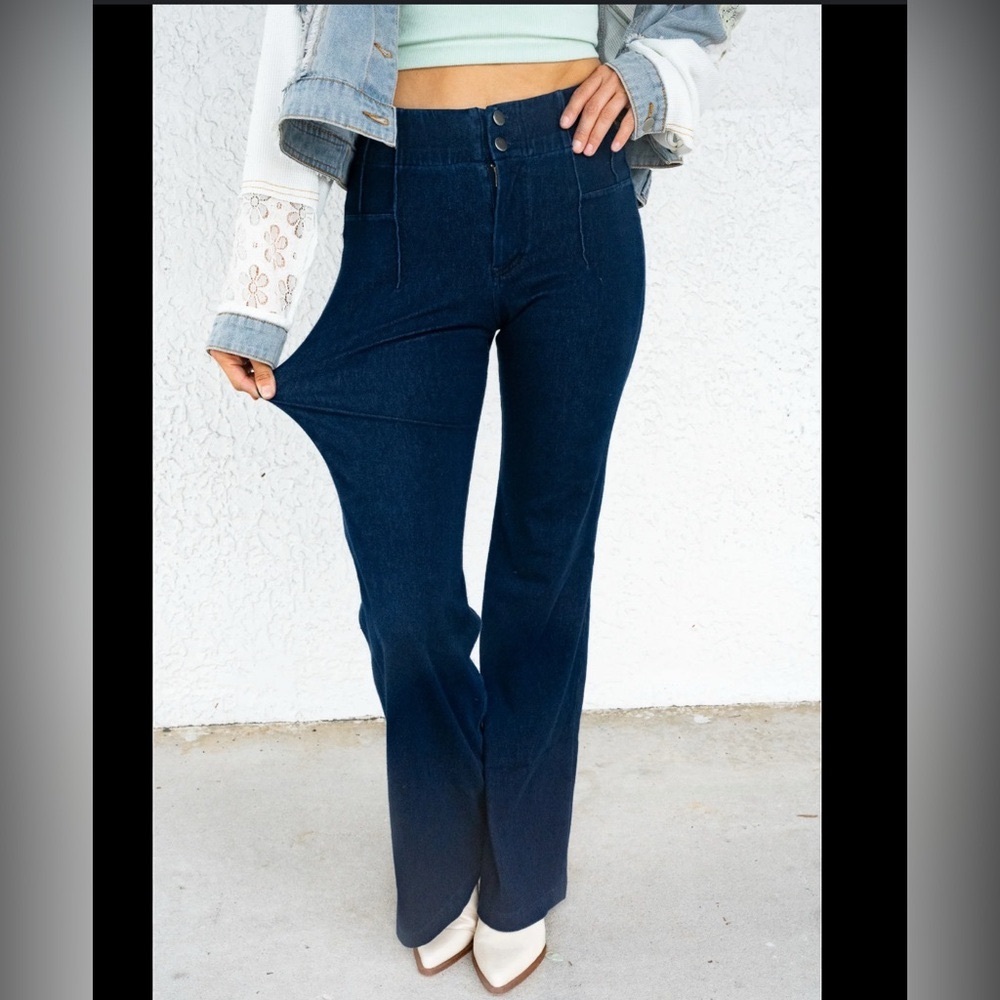 Rae Mode | Stretch Flare Jeans